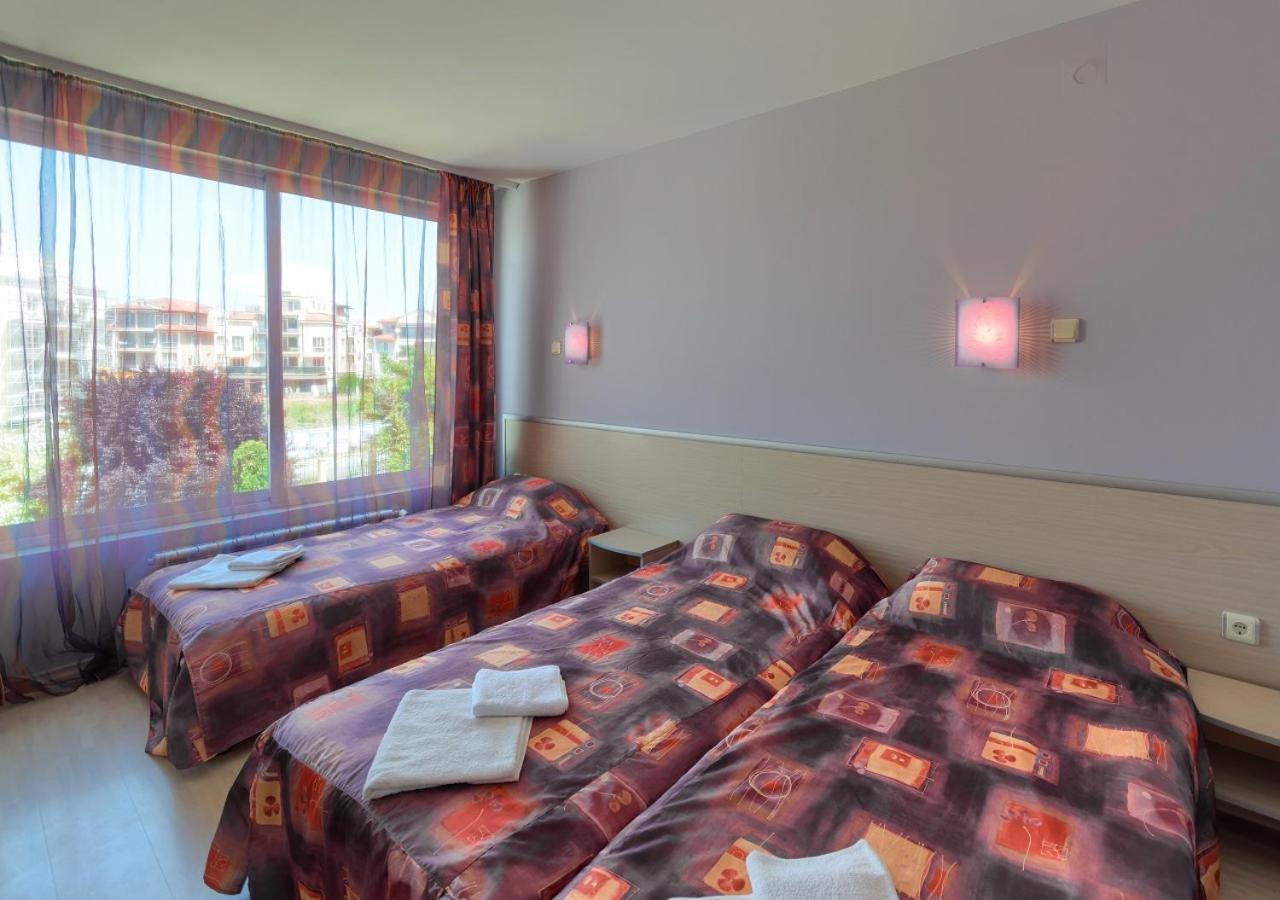 Hotel Fantastiko Ravda Eksteriør billede