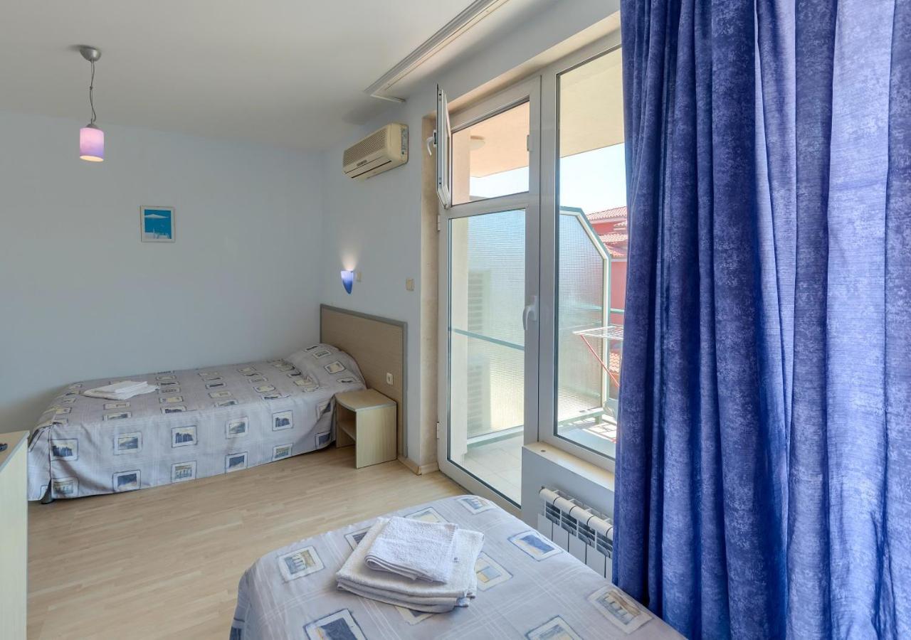 Hotel Fantastiko Ravda Eksteriør billede